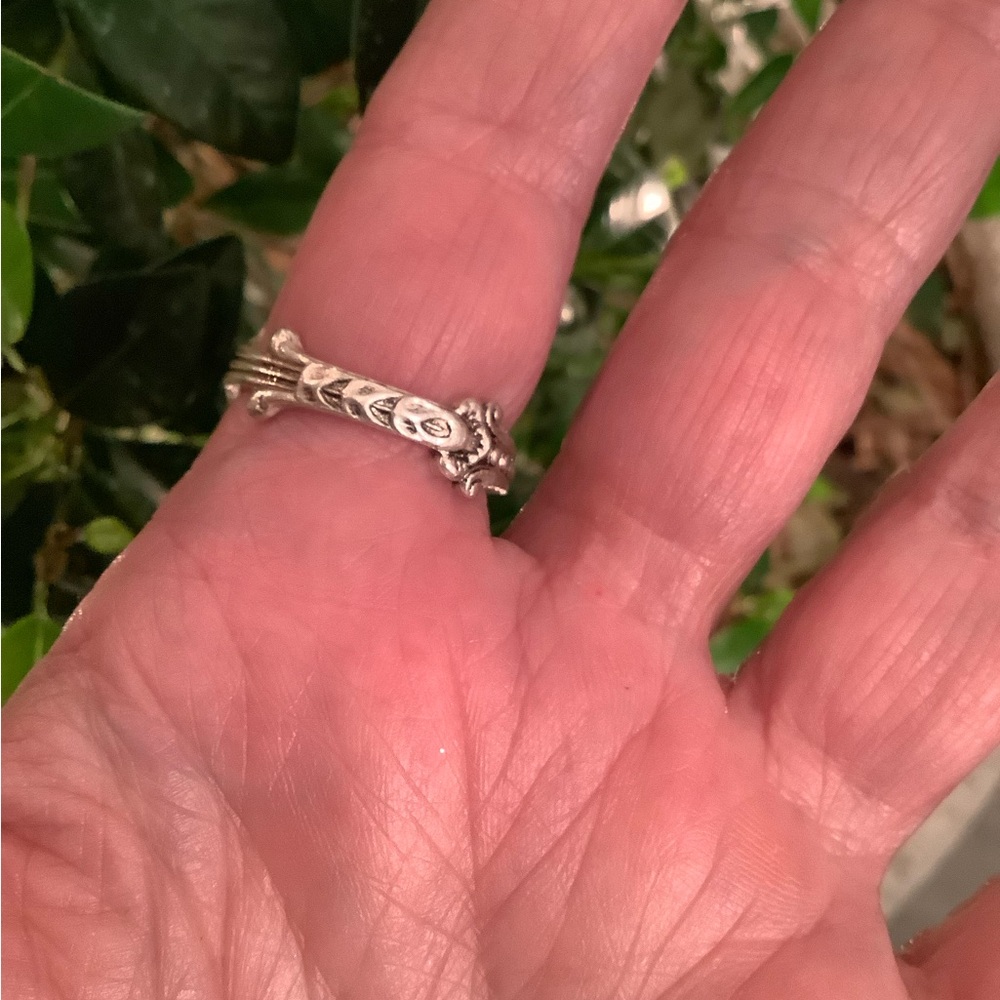 Sterling Ring,size 9 - Picture 7 of 9